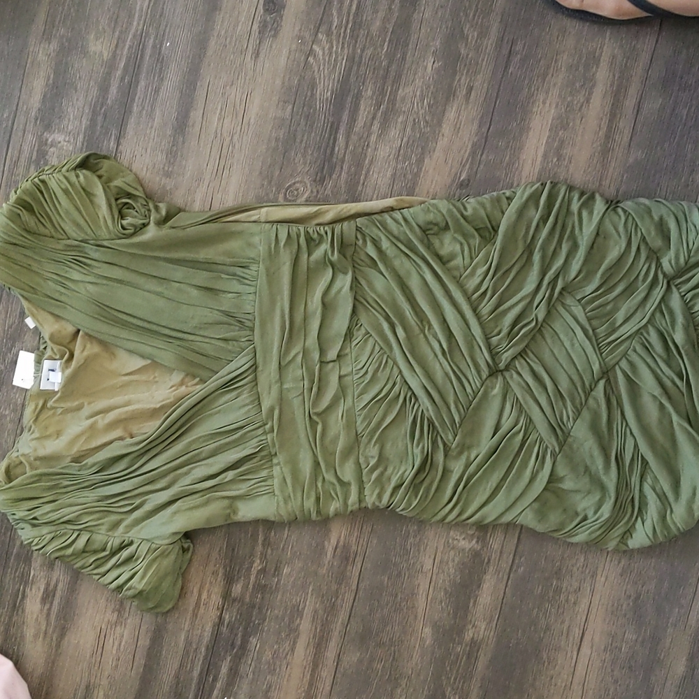 NWT Halston Heritage Ruched dress - Picture 2 of 2